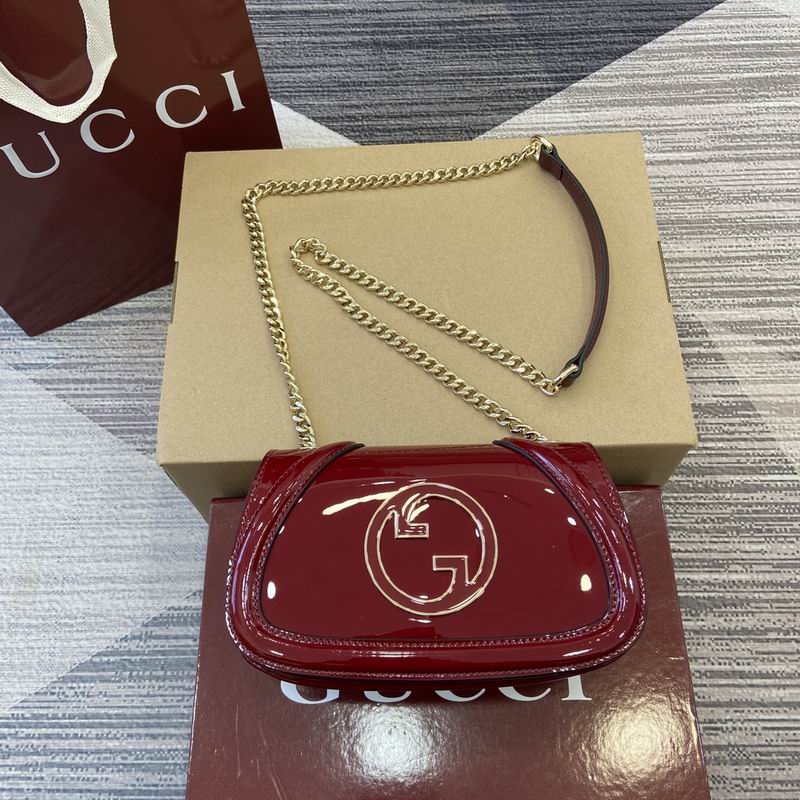 Gucci Blondie Small Shoulder Bag in Burgundy Patent Leather